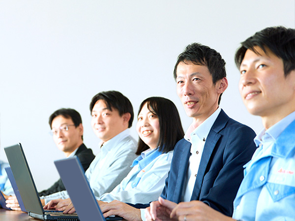 DX推進チームと各部門のDXリーダー